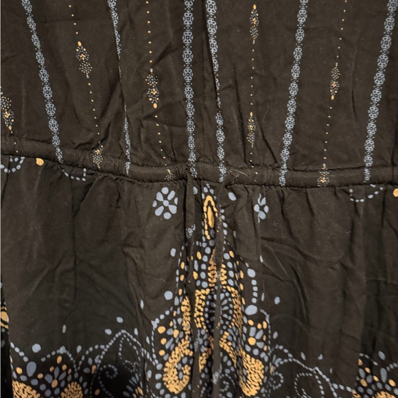 Torrid Flowy Blouse - Picture 2 of 7